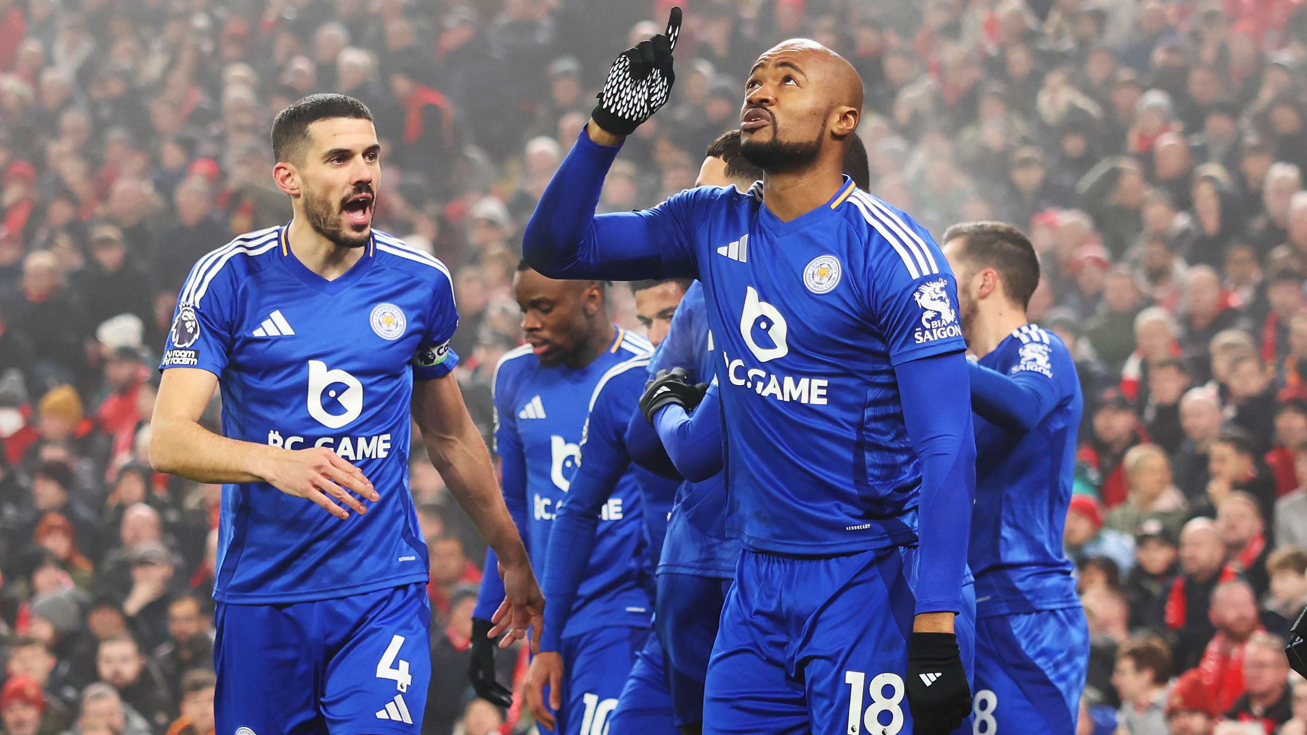 的对战中更 的对战中更